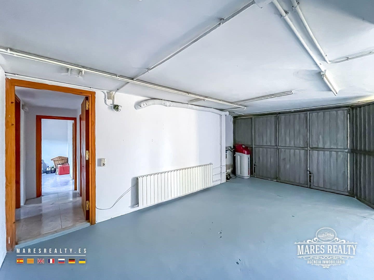 7 bedroom Villa for sale in Sils with garage - € 297,000 (Ref: 9353128)