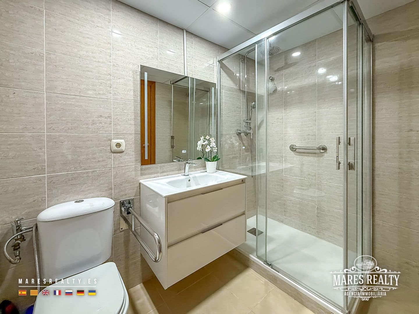 2 sovrum Lägenhet till salu i Lloret de Mar med pool garage - 225 000 € (Ref: 9366933)