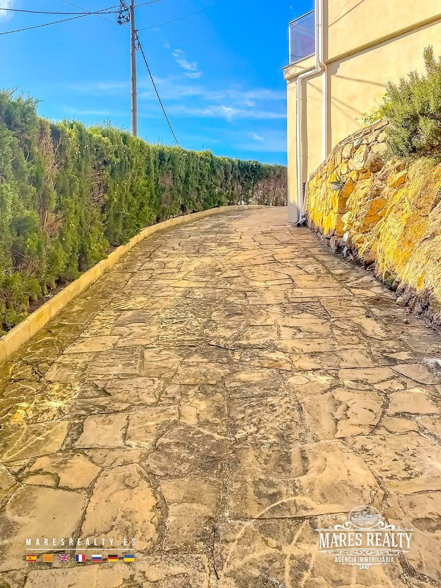 6 chambre Villa/Maison à vendre à Lloret de Mar avec piscine garage - 850 000 € (Ref: 9374943)