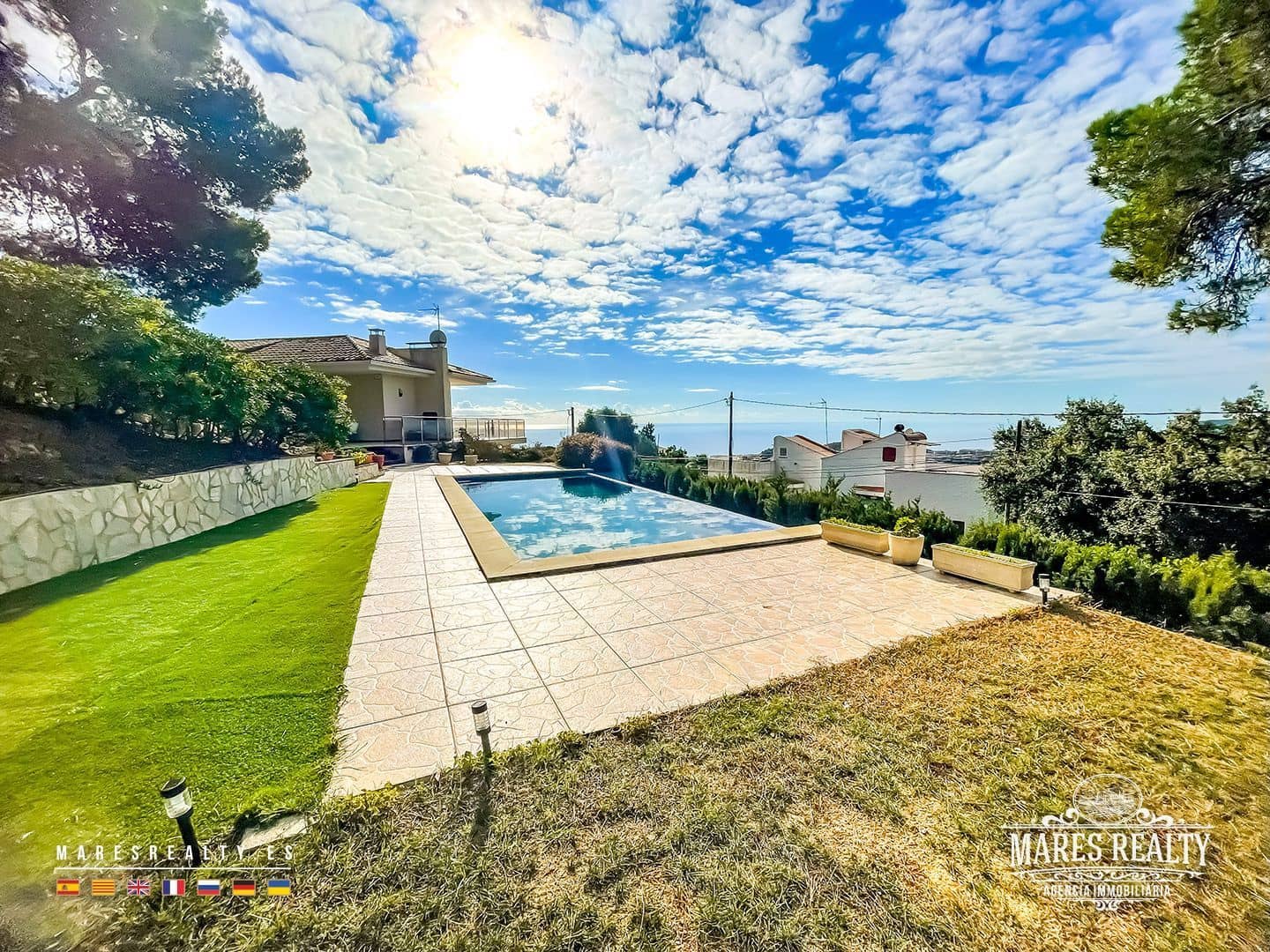 6 chambre Villa/Maison à vendre à Lloret de Mar avec piscine garage - 850 000 € (Ref: 9374943)