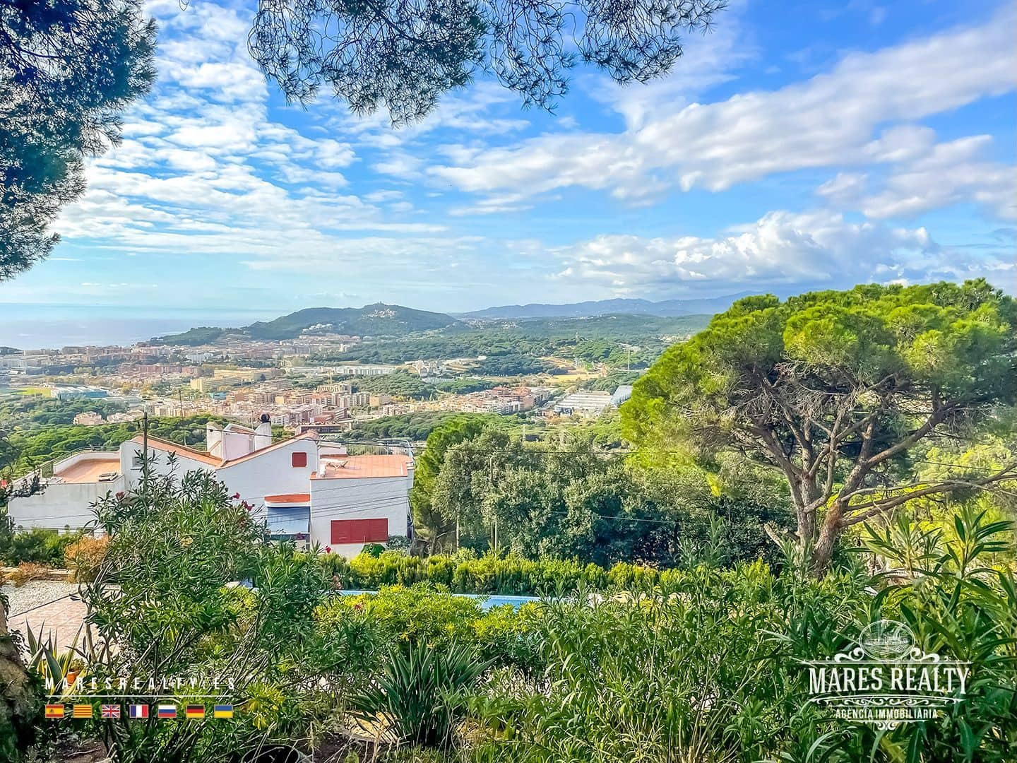 6 chambre Villa/Maison à vendre à Lloret de Mar avec piscine garage - 850 000 € (Ref: 9374943)