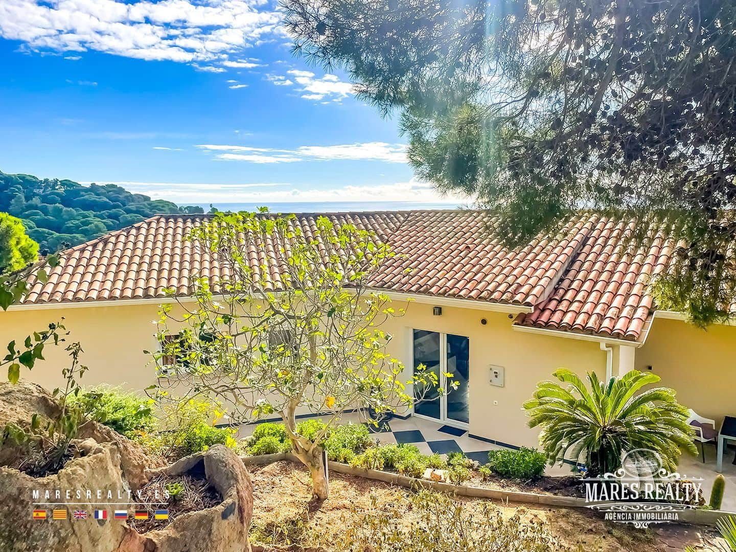 6 chambre Villa/Maison à vendre à Lloret de Mar avec piscine garage - 850 000 € (Ref: 9374943)