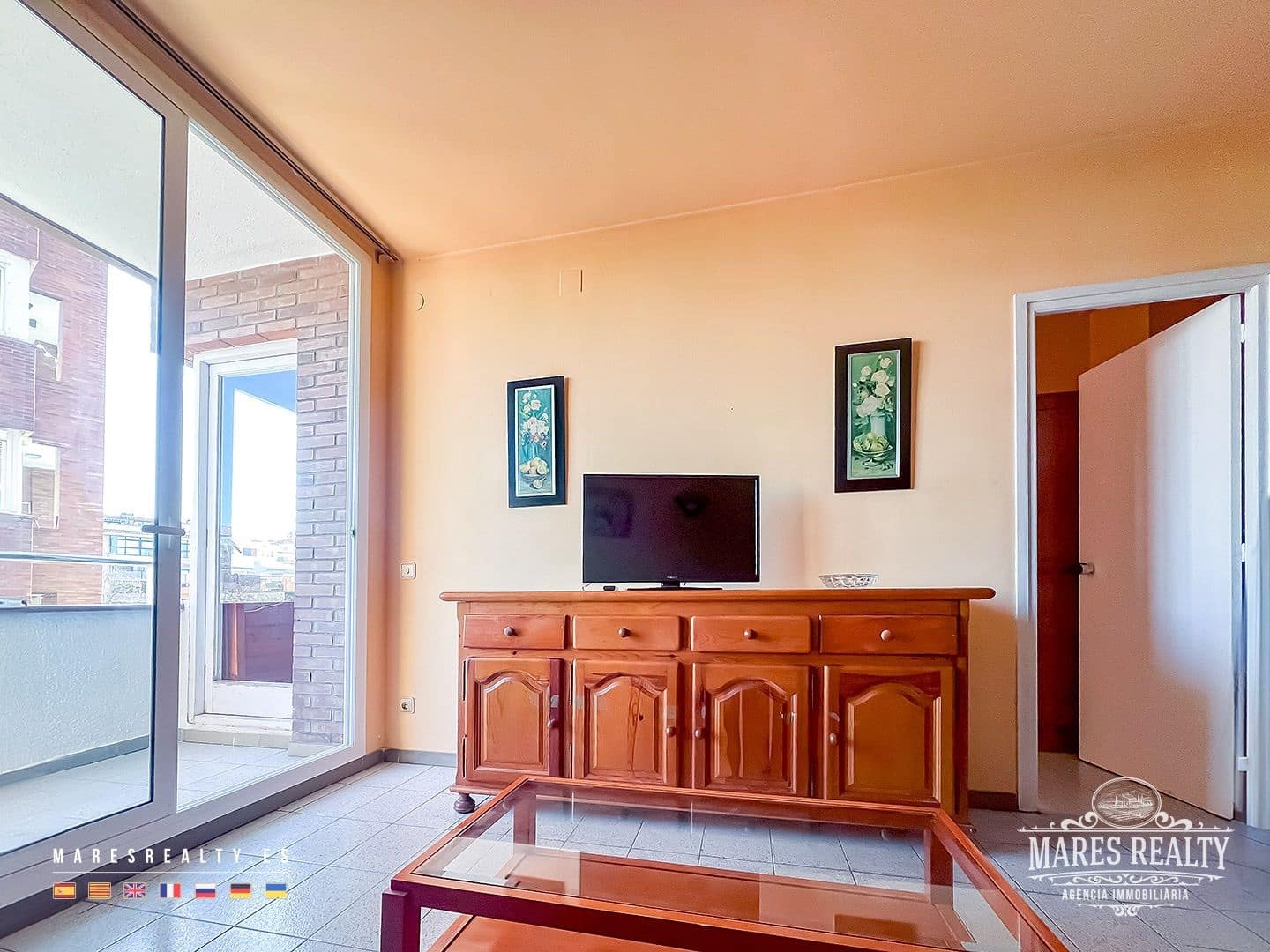 1 bedroom Flat for sale in Lloret de Mar with pool - € 120,000 (Ref: 9392137)