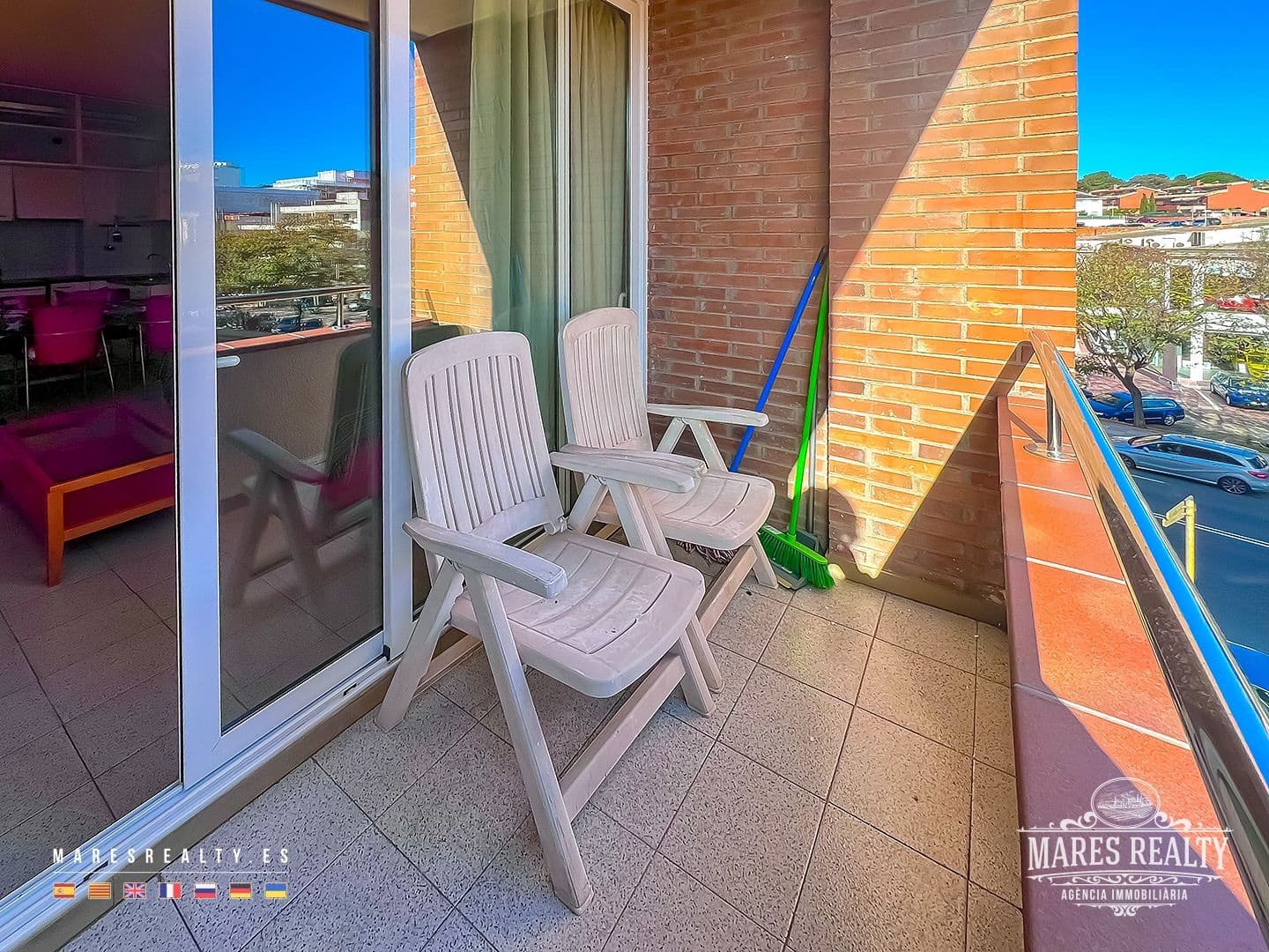 1 bedroom Flat for sale in Lloret de Mar with pool - € 120,000 (Ref: 9392137)