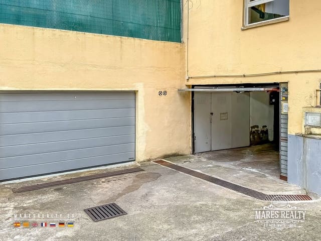 Garasje til salgs i Fenals, Lloret de Mar - € 25 000 (Ref: 9402852)