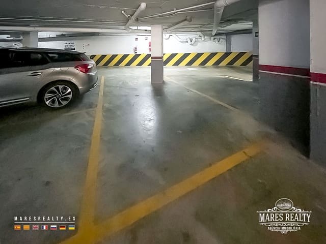 Garage til salg i Fenals, Lloret de Mar - € 13.900 (Ref: 9433022)