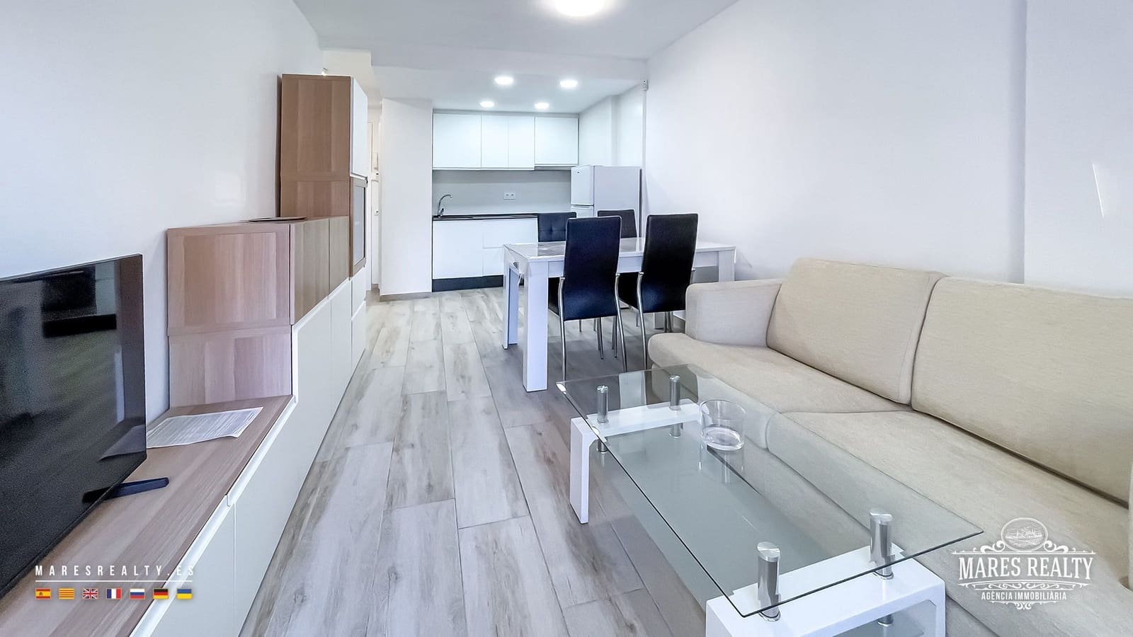 Piso de 1 habitación en Lloret de Mar en venta con piscina - 160.000 € (Ref: 9526080)