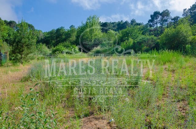 Mark till salu i Lloret de Mar - 55 000 € (Ref: 9533155)