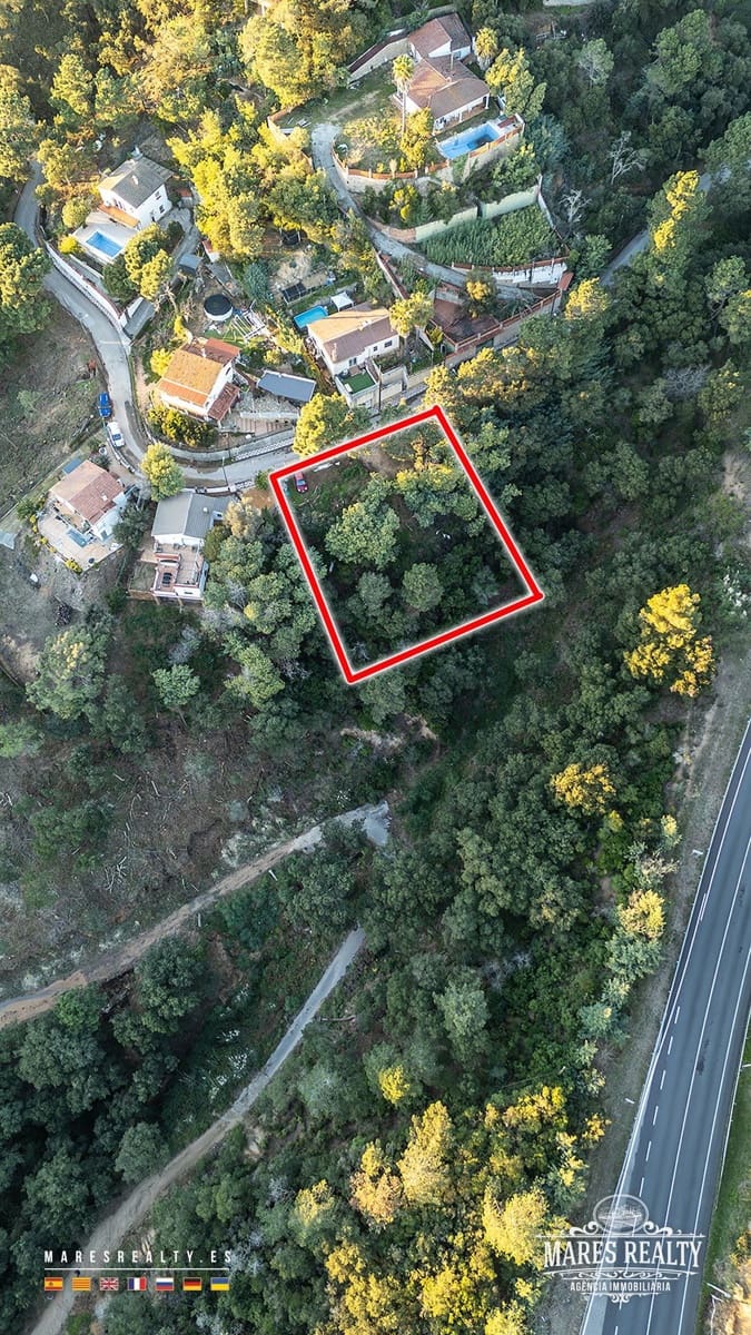 Landgrundstück zu verkaufen in Lloret de Mar - 30.000 € (Ref: 9543003)