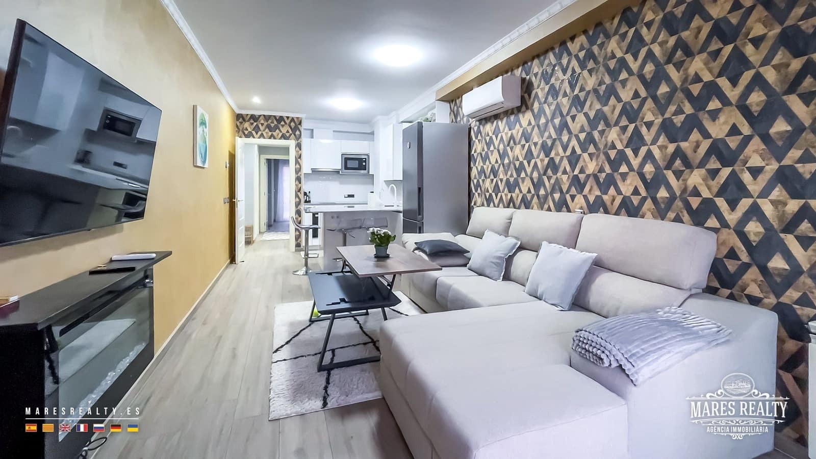 2 Zimmer Wohnung zu verkaufen in Lloret de Mar mit Pool - 250.000 € (Ref: 9557632)