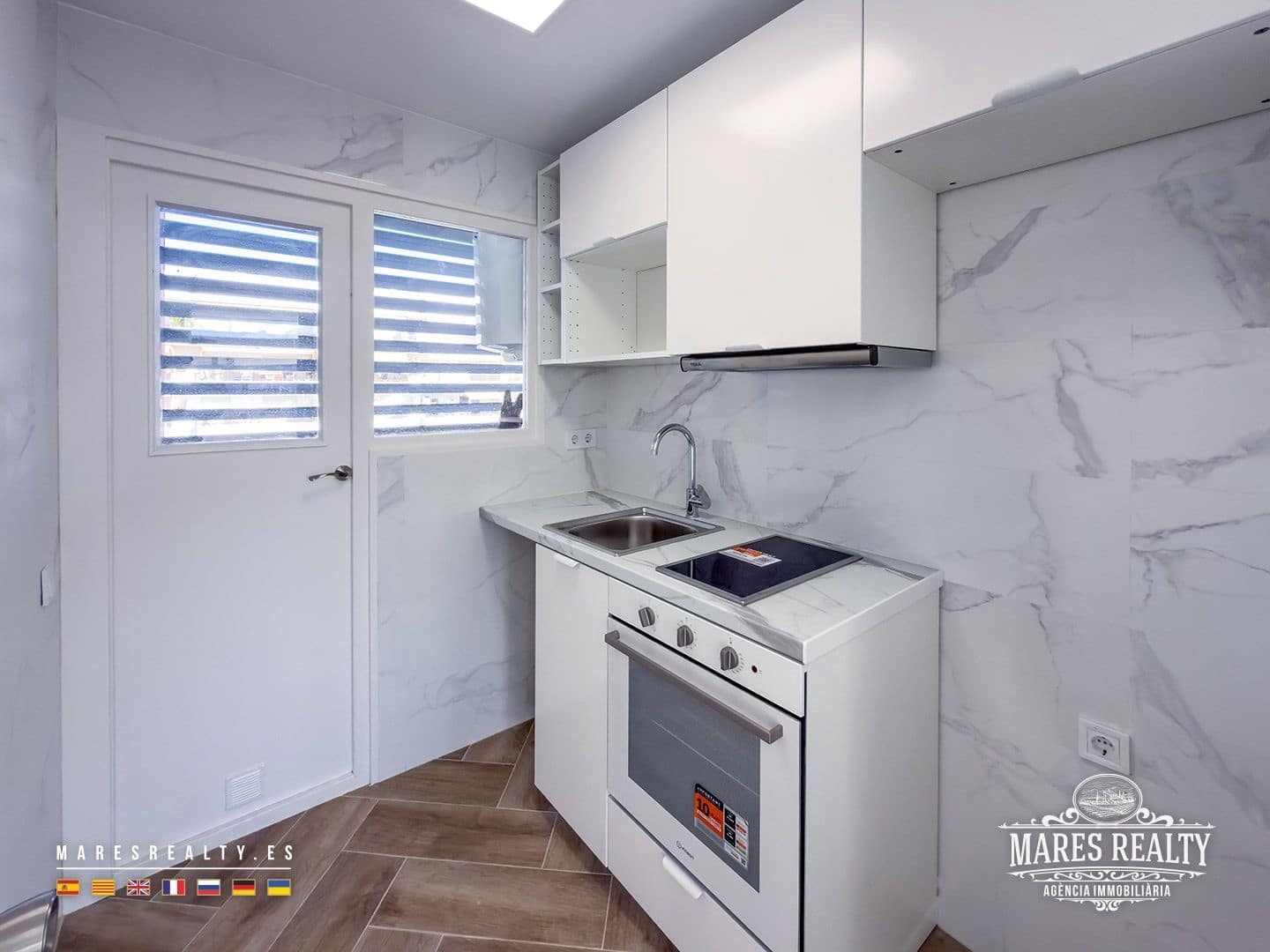 2 Zimmer Wohnung zu verkaufen in Lloret de Mar mit Garage - 192.000 € (Ref: 9567985)