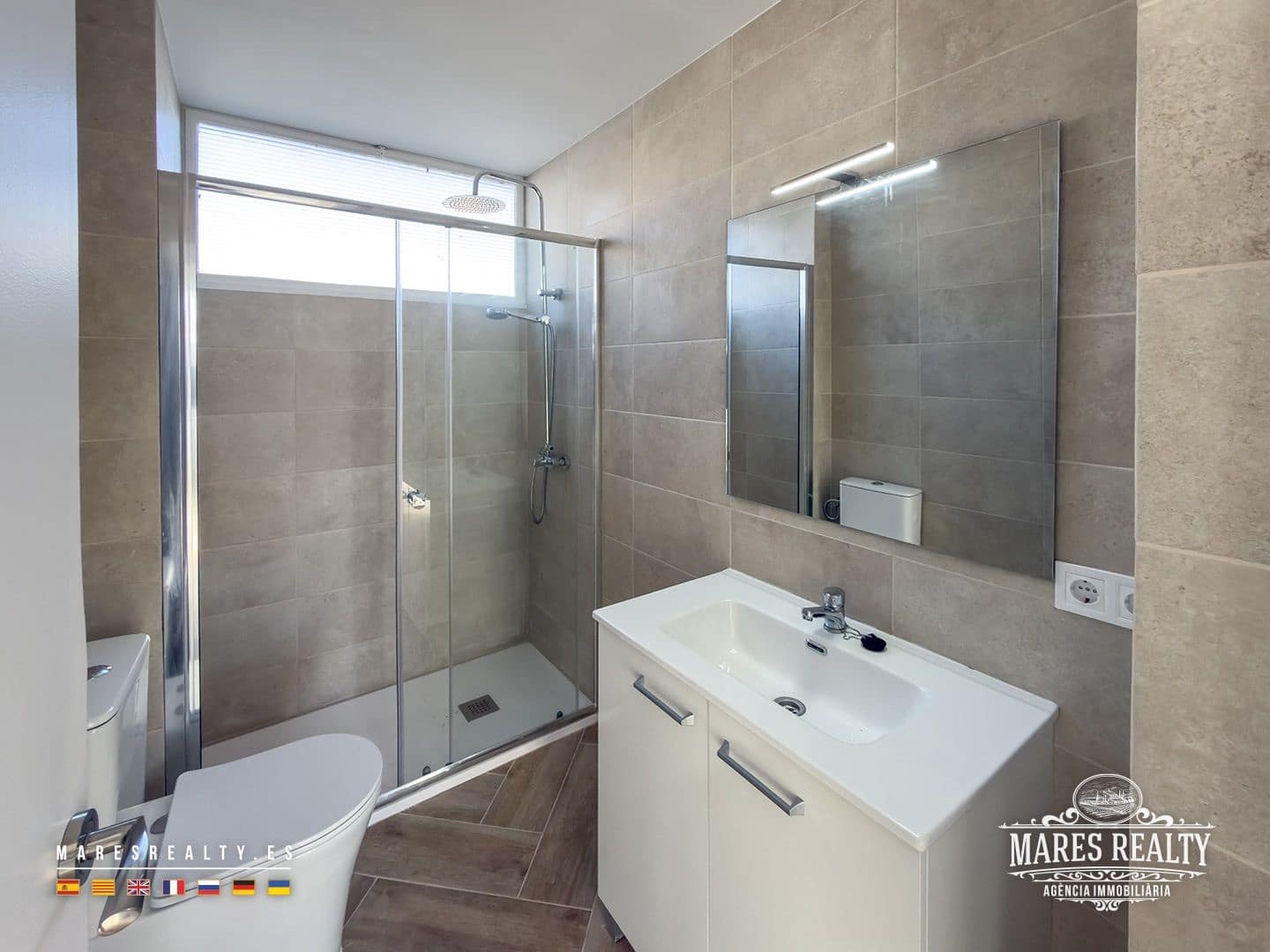 2 Zimmer Wohnung zu verkaufen in Lloret de Mar mit Garage - 192.000 € (Ref: 9567985)