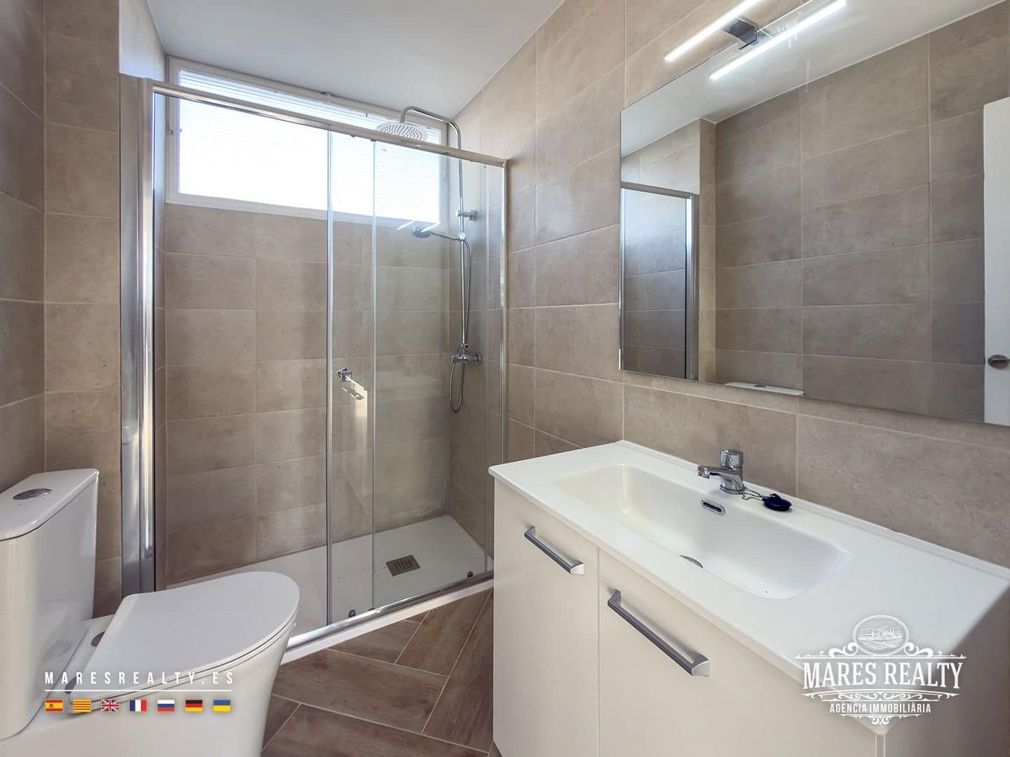 2 Zimmer Wohnung zu verkaufen in Lloret de Mar mit Garage - 192.000 € (Ref: 9567985)