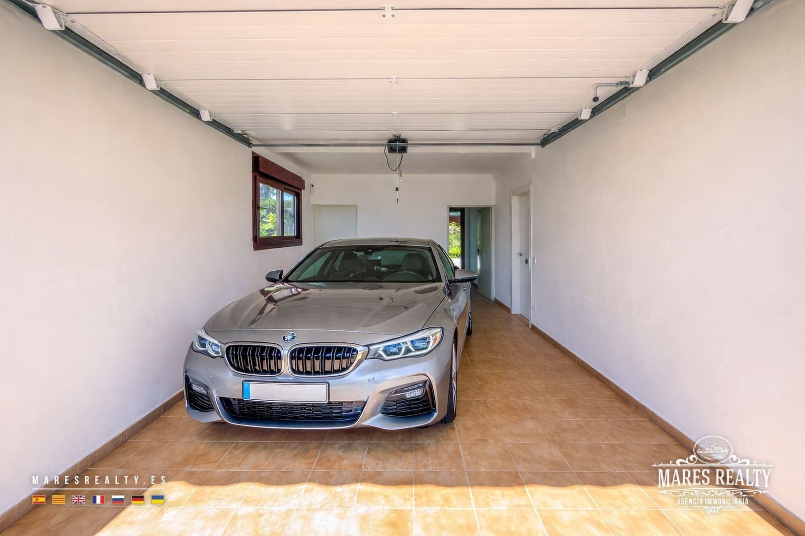 4 bedroom Villa for sale in Vidreres with pool garage - € 415,000 (Ref: 9581490)