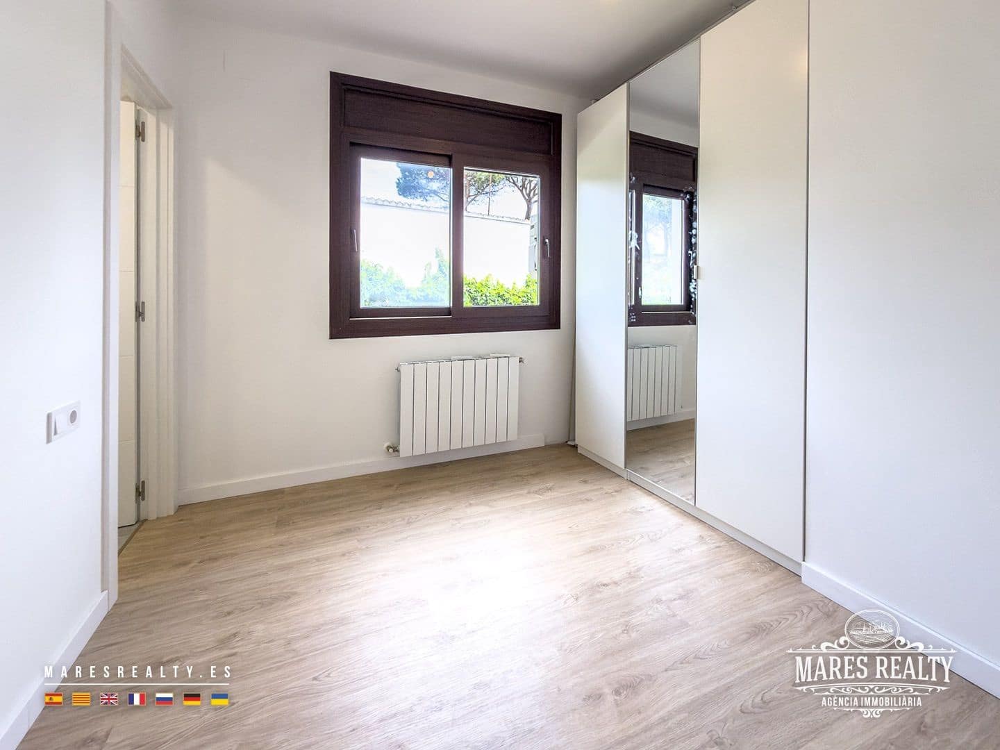 4 bedroom Villa for sale in Vidreres with pool garage - € 415,000 (Ref: 9581490)