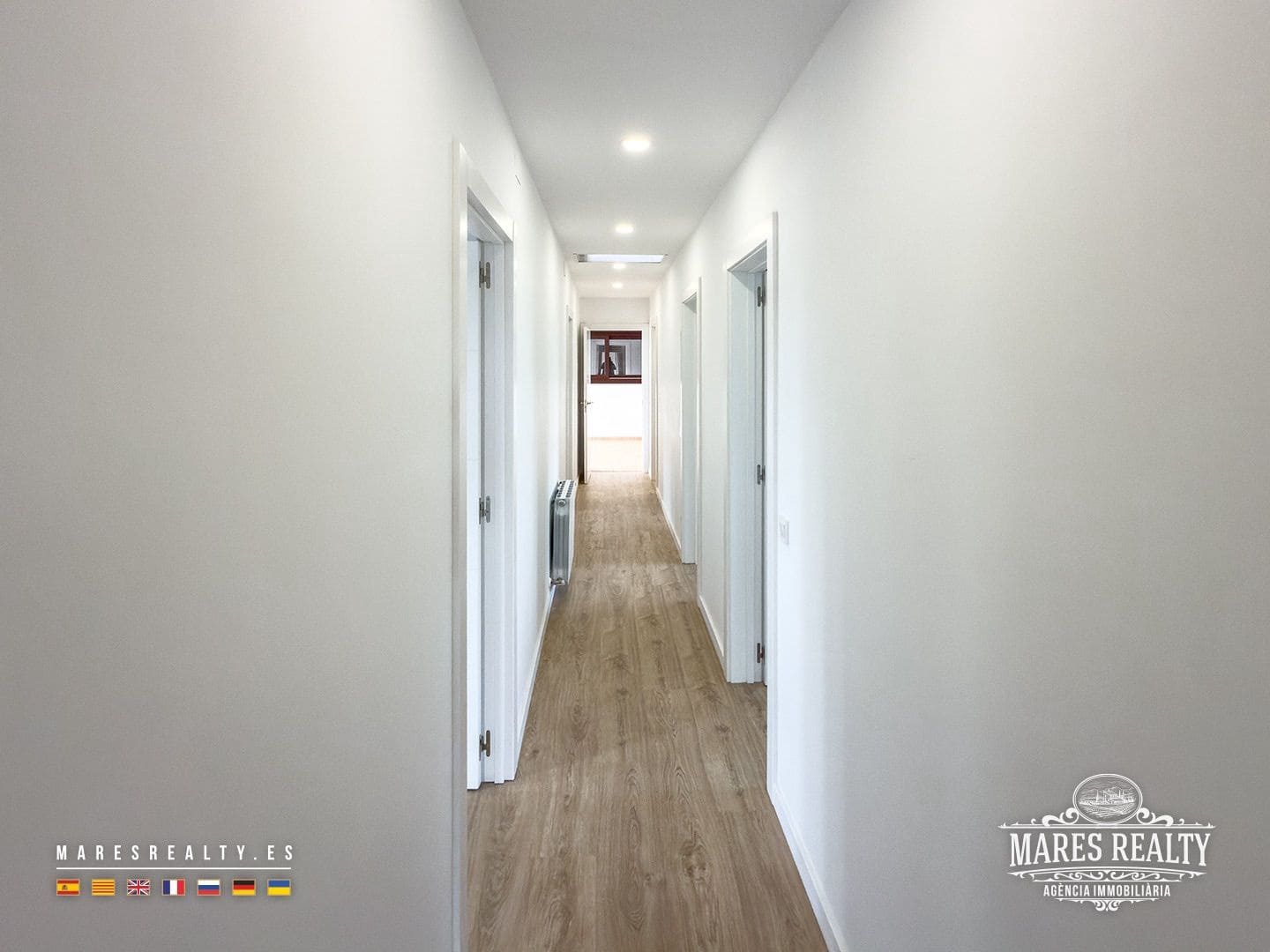 4 bedroom Villa for sale in Vidreres with pool garage - € 415,000 (Ref: 9581490)