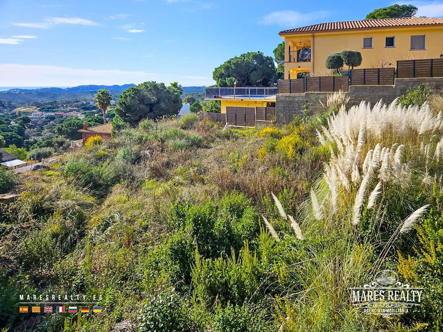 Undeveloped Land for sale in Lloret de Mar - € 100,000 (Ref: 9594594)