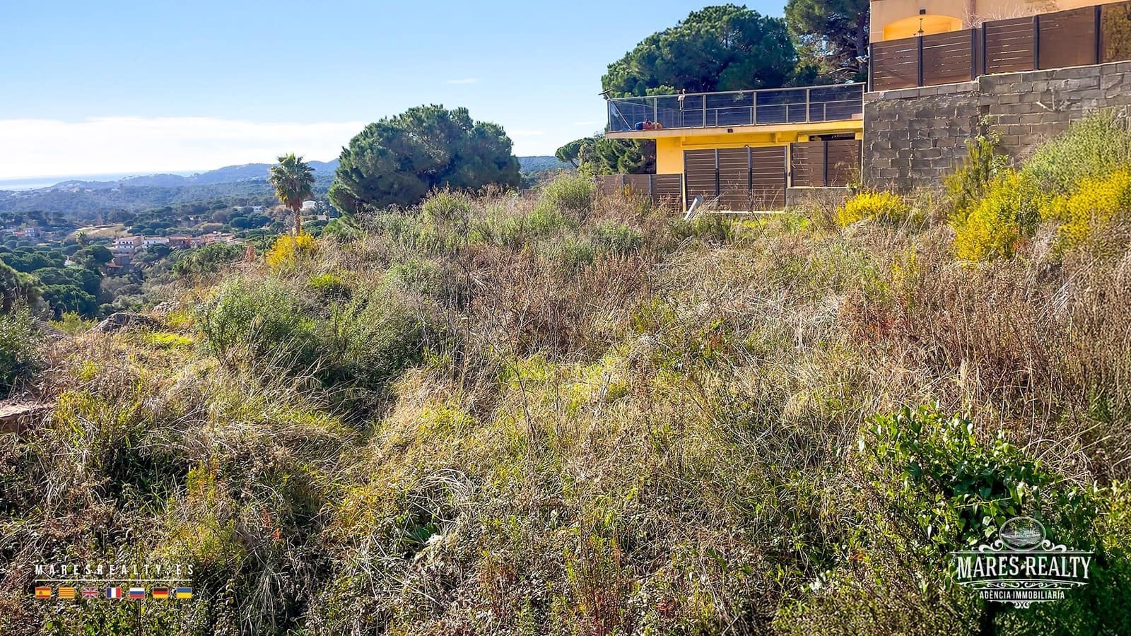 Undeveloped Land for sale in Lloret de Mar - € 100,000 (Ref: 9594594)