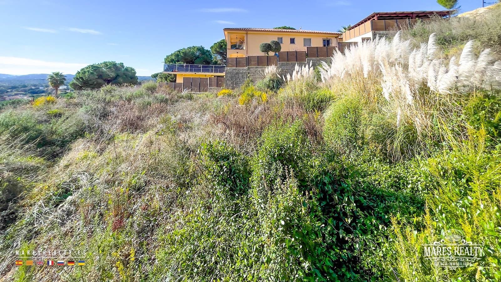 Undeveloped Land for sale in Lloret de Mar - € 100,000 (Ref: 9594594)