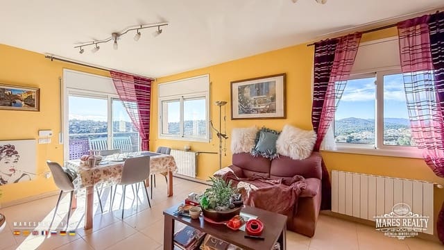 4 bedroom Villa for sale in Vidreres with garage - € 295,000 (Ref: 9594595)