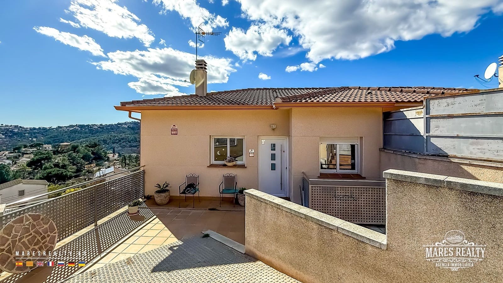 4 soveværelse Villa til salg i Vidreres med garage - € 295.000 (Ref: 9594595)