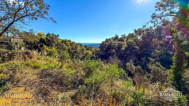 Grunde uden byggetilladelser til salg i Lloret de Mar - € 42.000 (Ref: 9600985)
