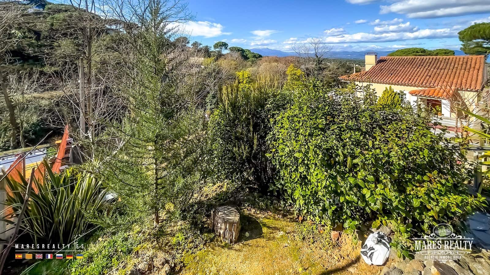 3 quarto Moradia para venda em Macanet de la Selva com piscina garagem - 210 000 € (Ref: 9600986)