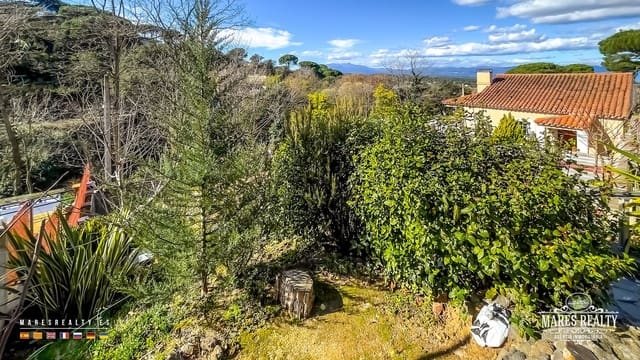 3 makuuhuone Huvila myytävänä paikassa Maçanet de la Selva mukana uima-altaan 
autotalli - 210 000 € (Ref: 9600986)