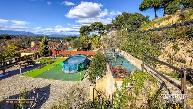 3 makuuhuone Huvila myytävänä paikassa Maçanet de la Selva mukana uima-altaan 
autotalli - 210 000 € (Ref: 9600986)