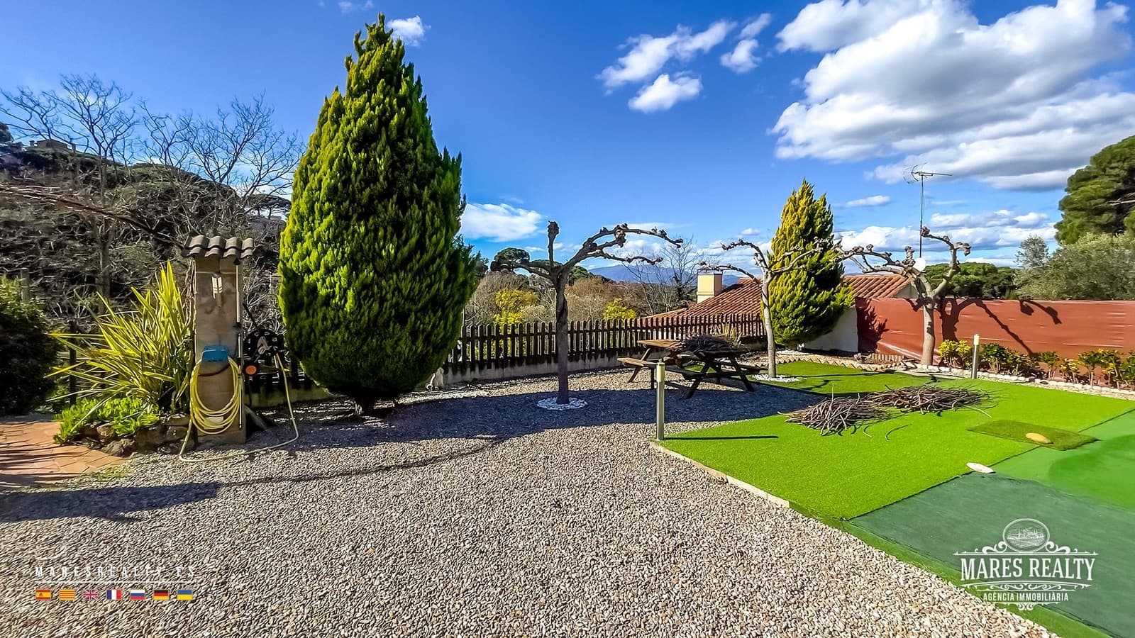 3 quarto Moradia para venda em Macanet de la Selva com piscina garagem - 210 000 € (Ref: 9600986)