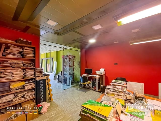 Gewerbe zu verkaufen in Pineda de Mar - 135.000 € (Ref: 9610791)