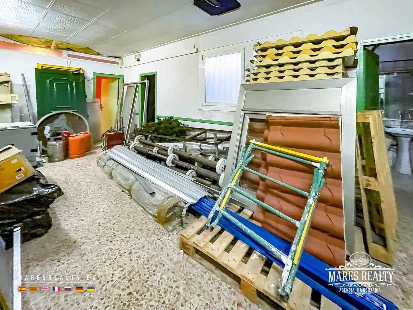 Gewerbe zu verkaufen in Pineda de Mar - 135.000 € (Ref: 9610791)