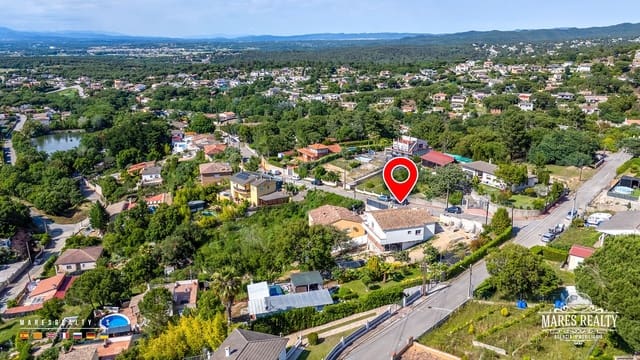 3 sypialnia Willa na sprzedaż w Maçanet de la Selva z garażem - 295 000 € (Ref: 9618897)