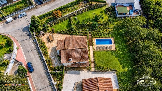 3 sypialnia Willa na sprzedaż w Maçanet de la Selva z garażem - 295 000 € (Ref: 9618897)