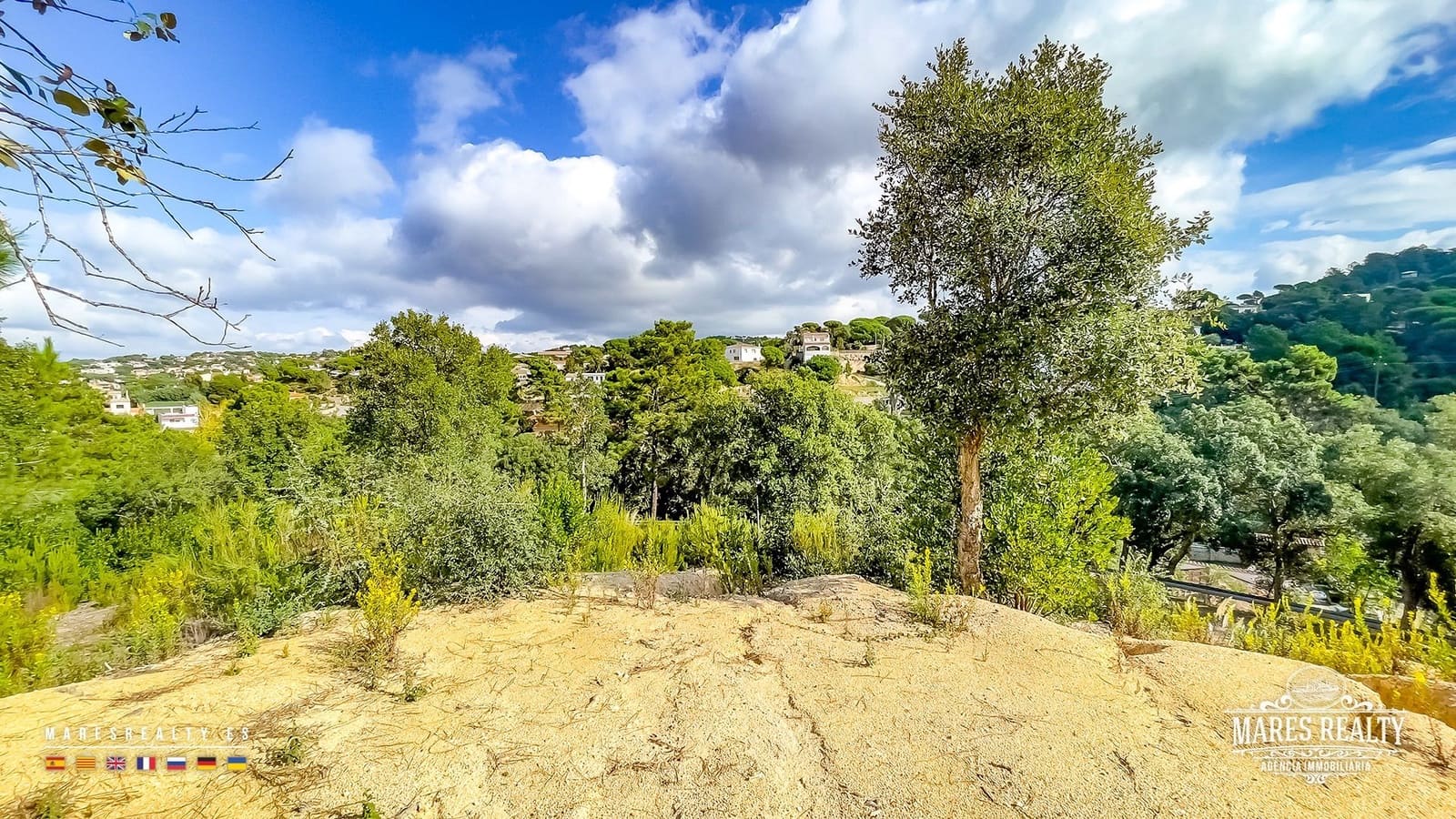 Ubebygd land til salgs i Lloret de Mar - € 65 000 (Ref: 9629577)