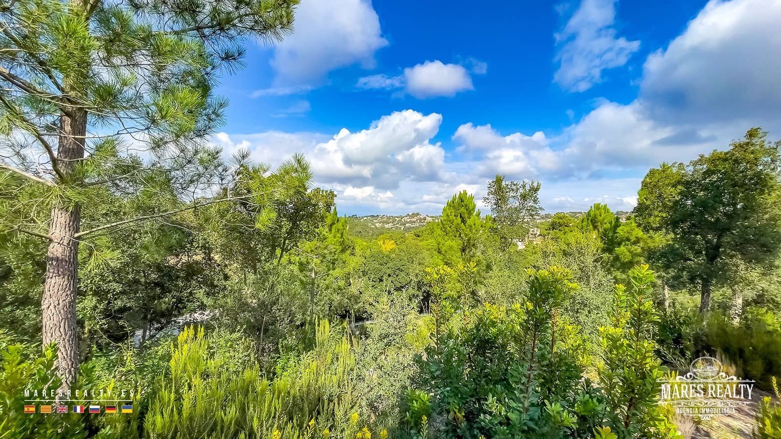 Ubebygd land til salgs i Lloret de Mar - € 65 000 (Ref: 9629577)