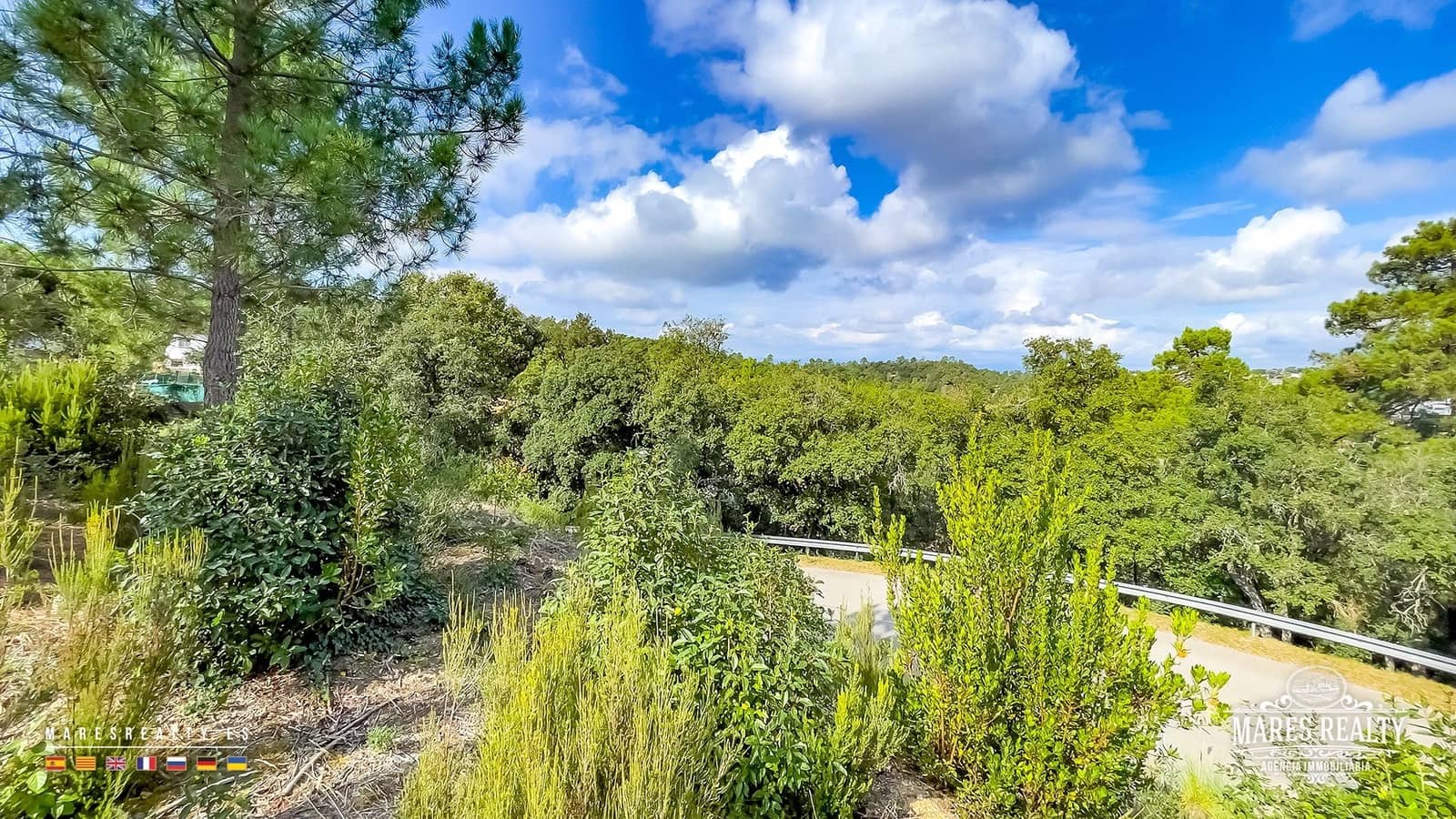 Ubebygd land til salgs i Lloret de Mar - € 65 000 (Ref: 9629577)