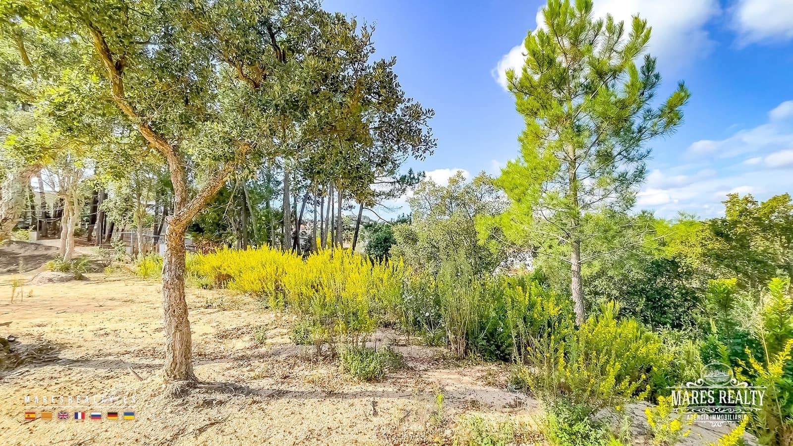Ubebygd land til salgs i Lloret de Mar - € 65 000 (Ref: 9629577)