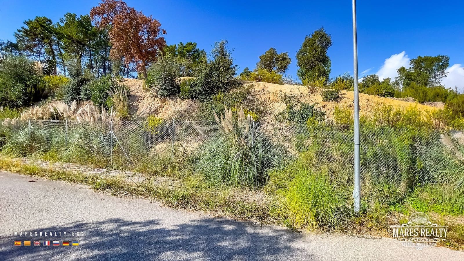 Ubebygd land til salgs i Lloret de Mar - € 50 000 (Ref: 9629578)