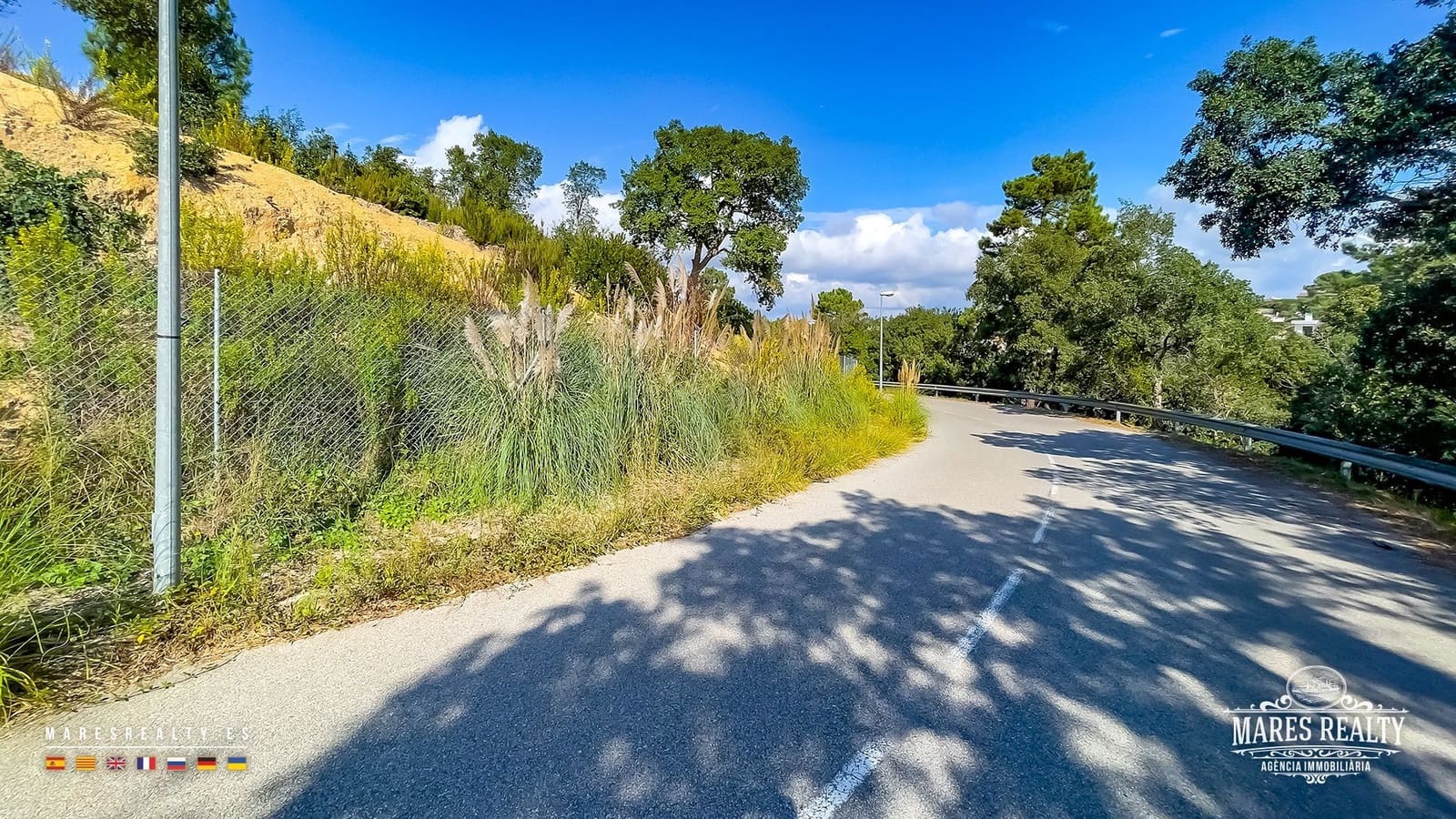 Ubebygd land til salgs i Lloret de Mar - € 50 000 (Ref: 9629578)