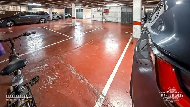 Garaje en Lloret de Mar en venta - 31.000 € (Ref: 9651200)