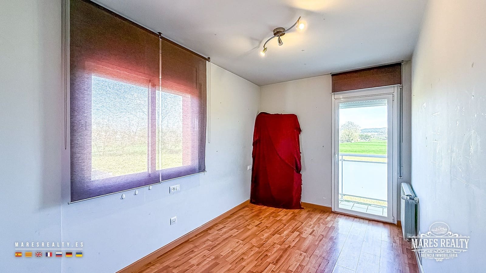 3 camera da letto Appartamento in vendita in Vidreres con piscina garage - 275.000 € (Rif: 9682345)