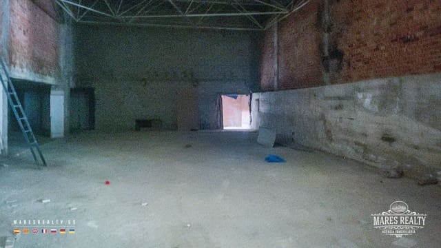 Commercial for rent in Granollers - € 6,000 (Ref: 9700400)