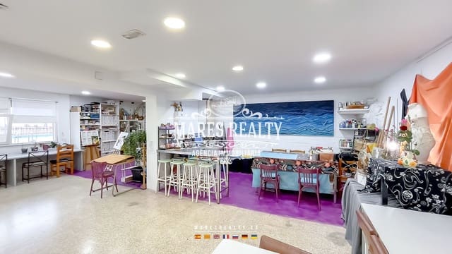 Piso de 2 habitaciones en Lloret de Mar en venta con piscina - 280.000 € (Ref: 9700401)