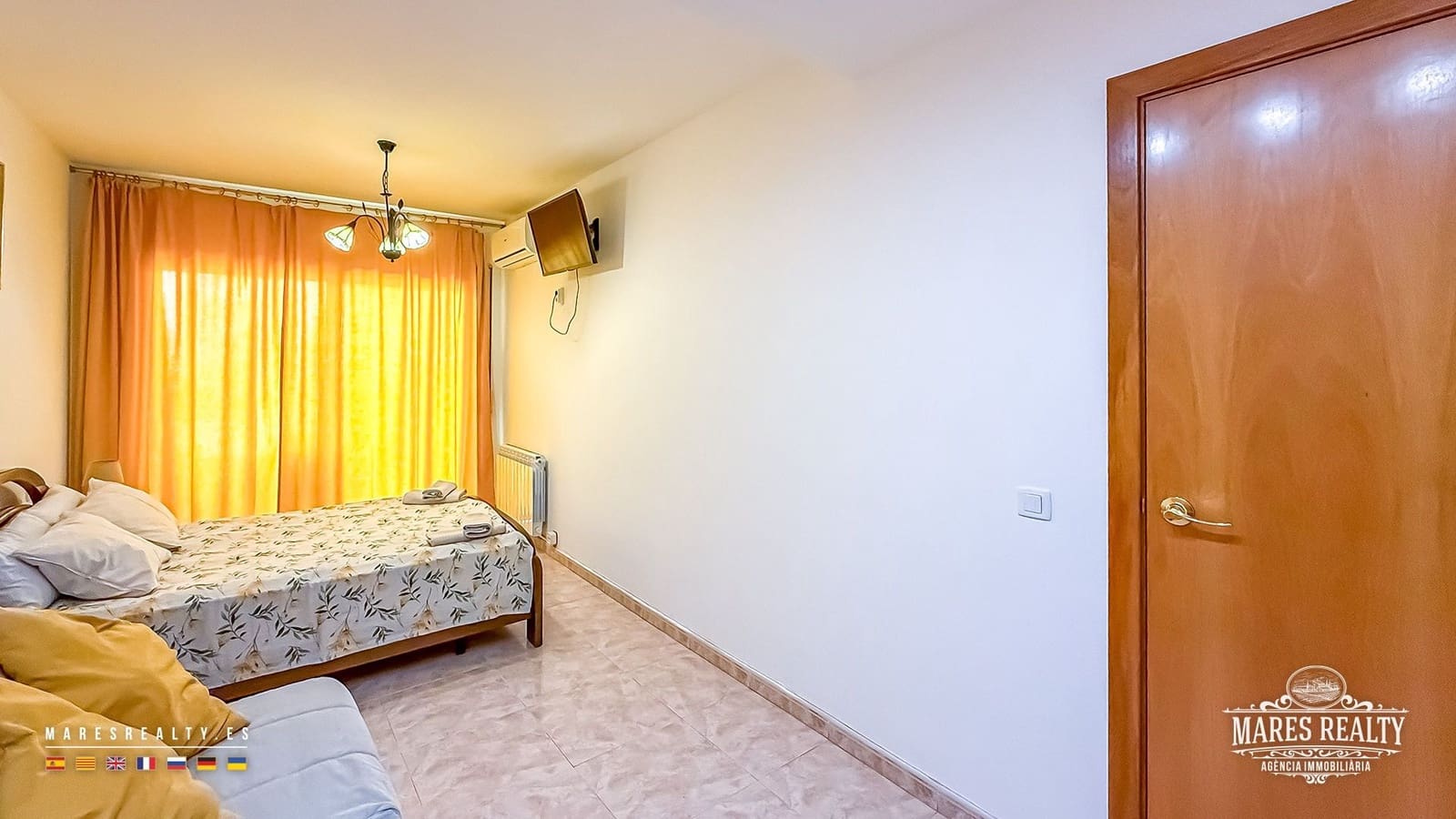 2 soveværelse Byhus til salg i Lloret de Mar med swimmingpool - € 319.000 (Ref: 9719435)