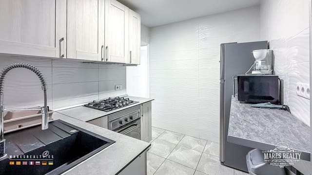 2 bedroom Flat for sale in Blanes - € 180,000 (Ref: 9721059)