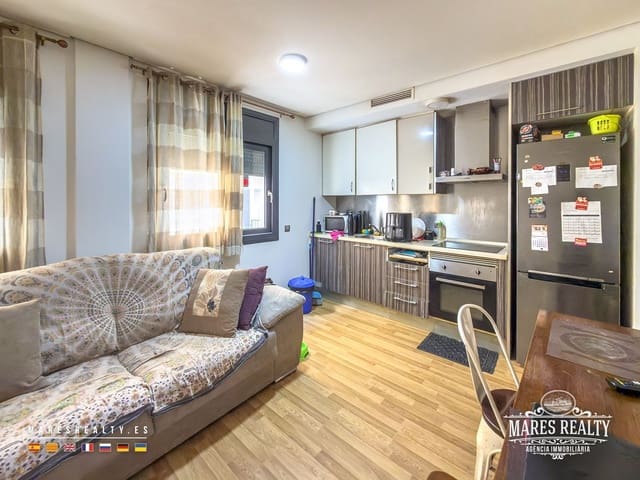 1 makuuhuone Asunto myytävänä paikassa Lloret de Mar - 146 000 € (Ref: 9728529)