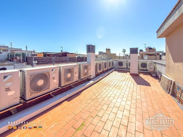 1 makuuhuone Asunto myytävänä paikassa Lloret de Mar - 146 000 € (Ref: 9728529)