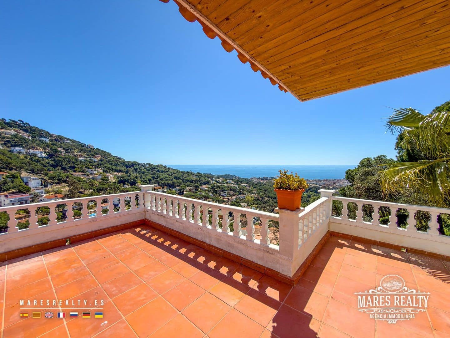 4 camera da letto Villa in vendita in Lloret de Mar con piscina garage - 490.000 € (Rif: 9755291)