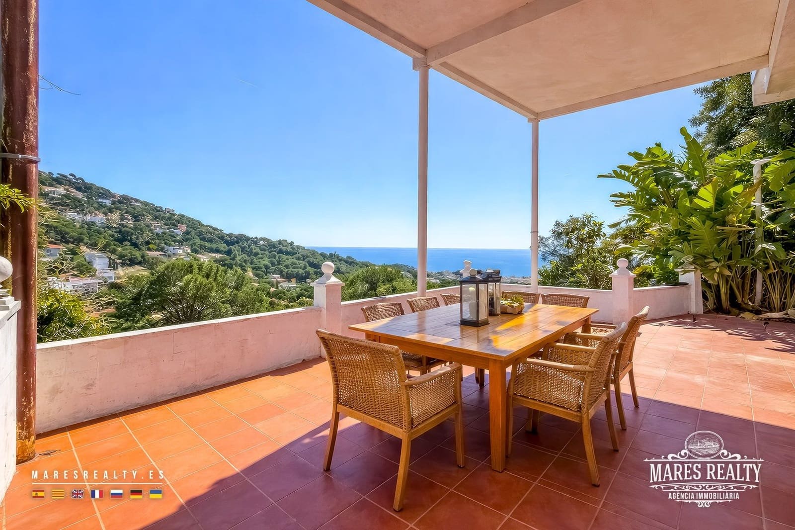 4 camera da letto Villa in vendita in Lloret de Mar con piscina garage - 490.000 € (Rif: 9755291)
